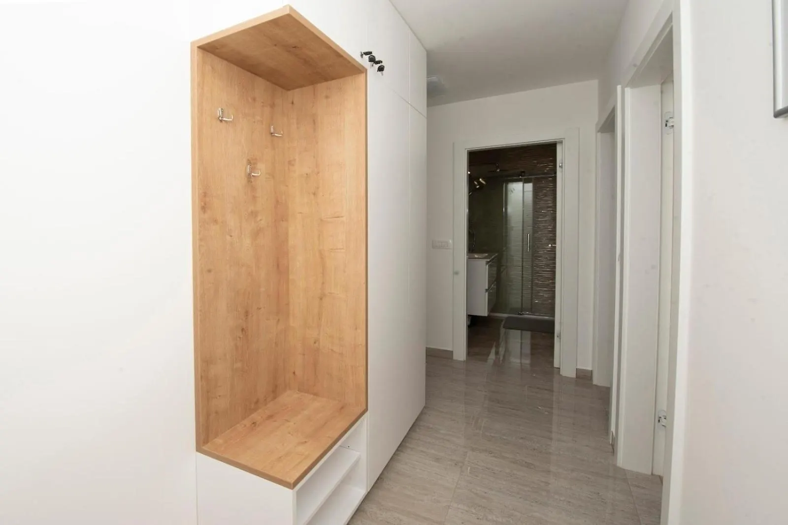 Apartments With A Parking Space Trogir - 24060