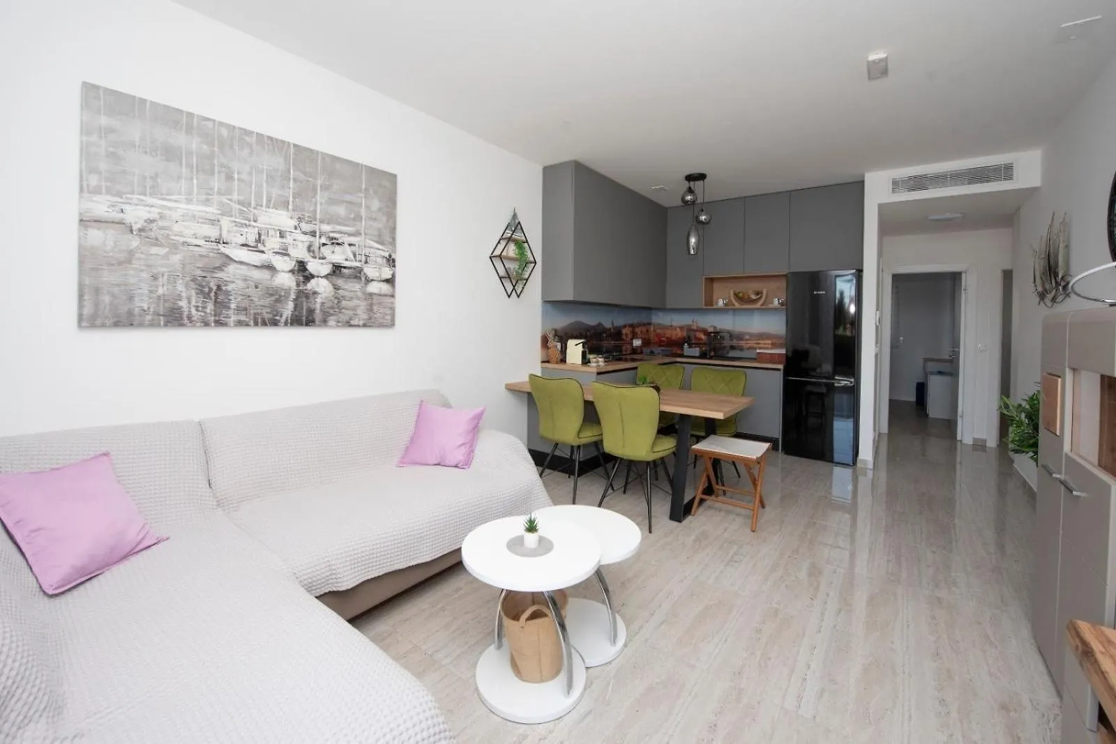 Apartments With A Parking Space Trogir - 24060