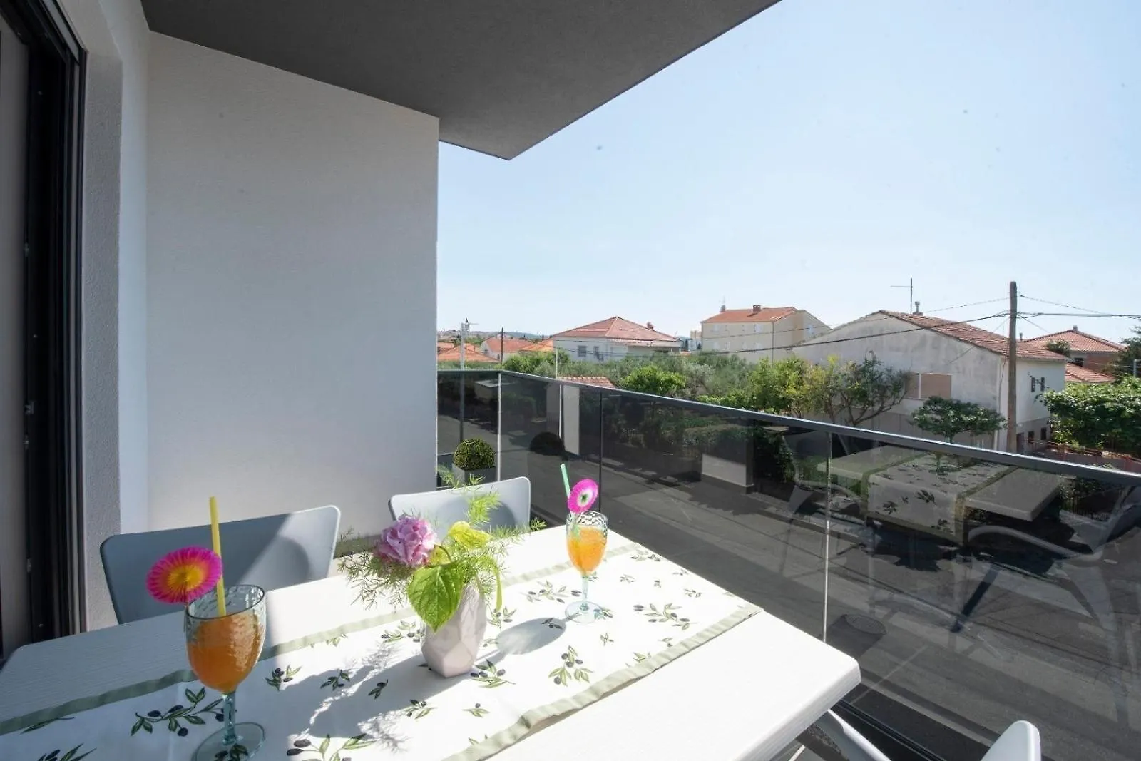 Apartments With A Parking Space Trogir - 24060
