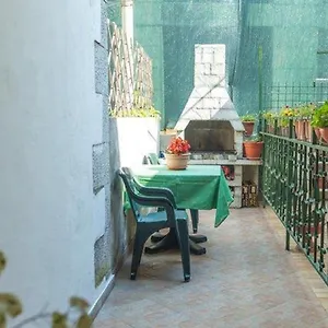 Apartment And Misic, Trogir