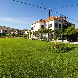 Apartment Svilan, Trogir